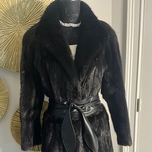 * Beautiful Coco Brown/Black Real Mink Coat*